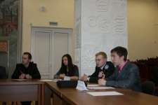 Круглый стол на тему «Общественно-политическая активность молодежи».